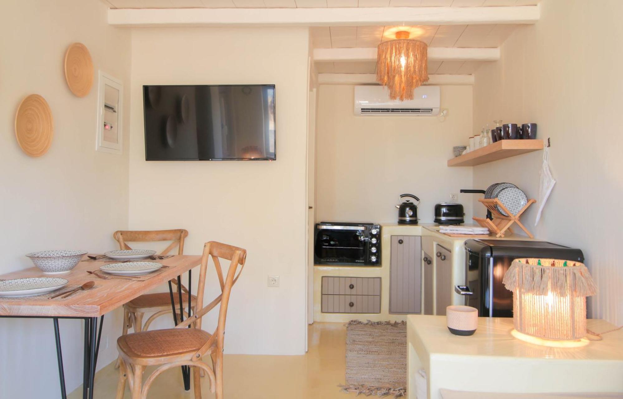 4Twaves Beach House - Beachfront In Agios Ioannis Agios Ioannis  Exterior photo